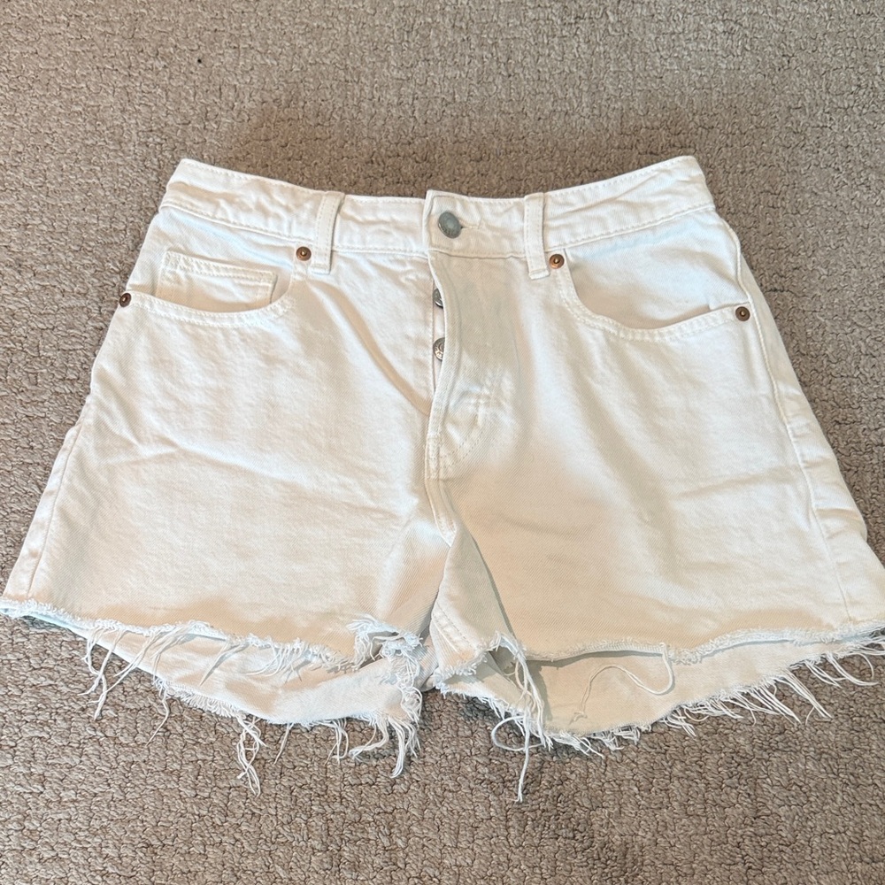 H&M white Jean Shorts with Frayed Hem